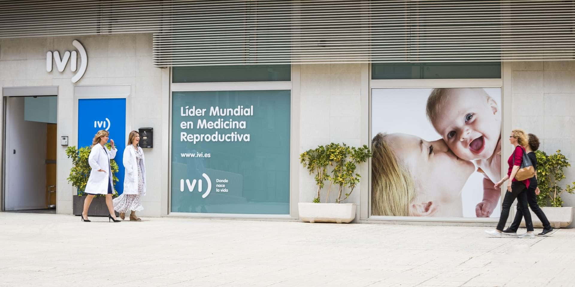 Exterior clínica de fertilidad Almería