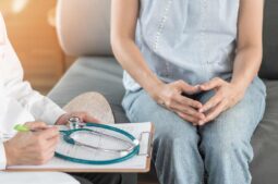 Menopausia precoz: causas, síntomas y tratamiento